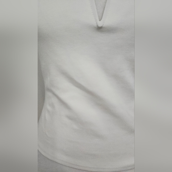 CLOUD Ten White Notched Cropped Bustier Tank Top. Size Small - Picture 12 of 16